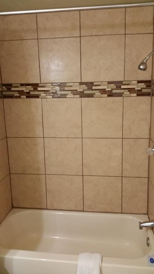 Glancy Motel Clinton Εξωτερικό φωτογραφία