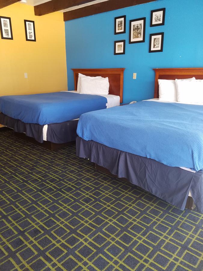 Glancy Motel Clinton Εξωτερικό φωτογραφία