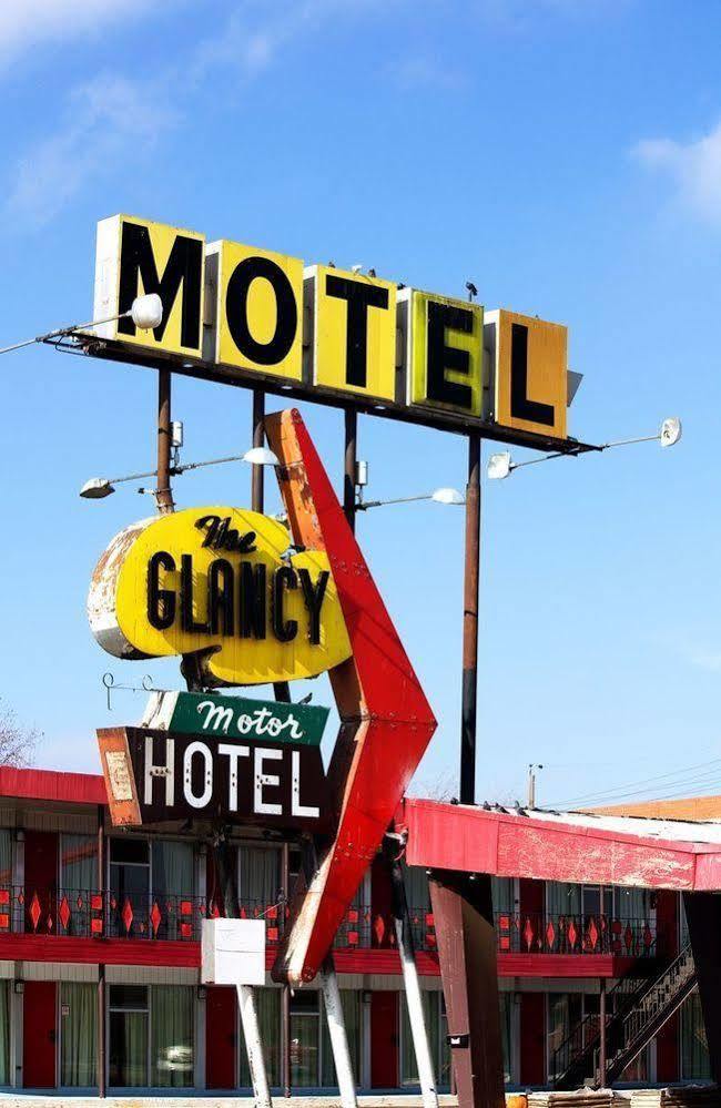 Glancy Motel Clinton Εξωτερικό φωτογραφία